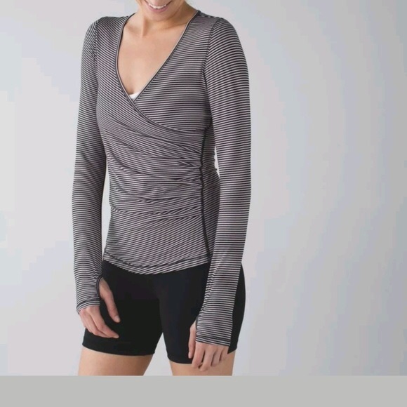 Lululemon Yoga Wrap Top - Picture 1 of 6